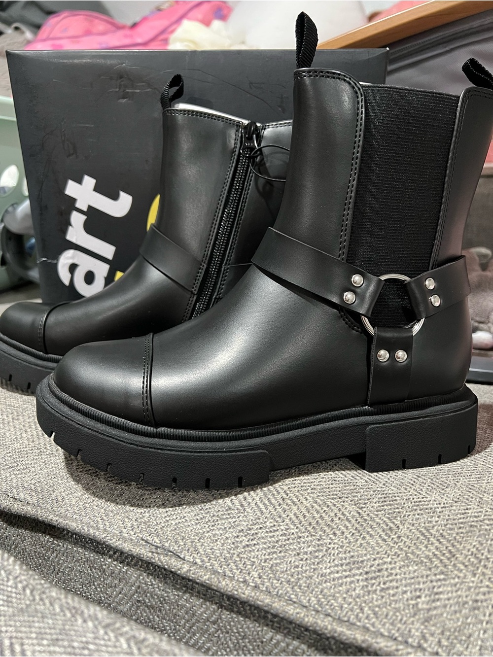 art class Black Faux-Leather Harness Chelsea Boots